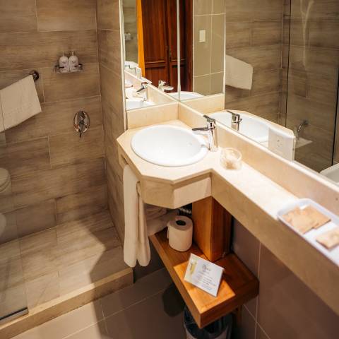 BAÑO HAB ESTÁNDAR