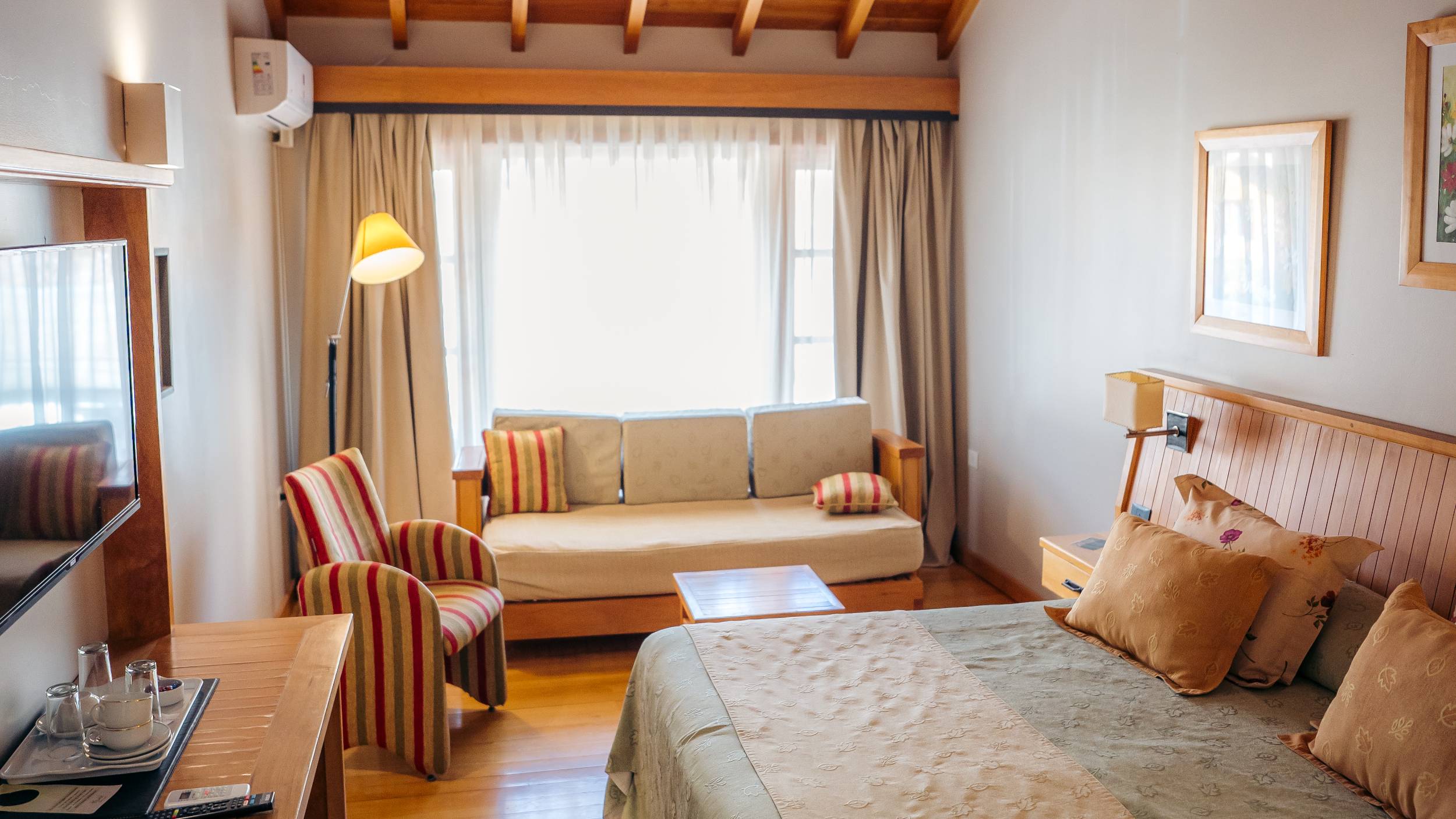 Le Village Hotel